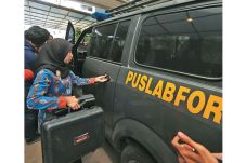 Gedung ESDM Ditembak...