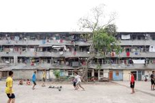 Target Relokasi Tak...