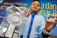 Ciptakan Tas Antijambret,...