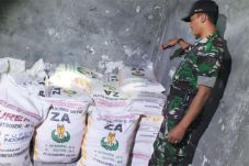Pupuk Diduga Palsu Beredar...