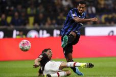 Fredy Guarin, Pahlawan...