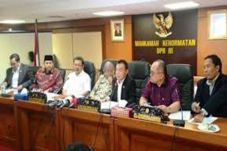 Pimpinan DPR Dorong...