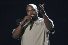 Gosipin Kanye, Siap...