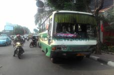 Kopaja Tewaskan Ibu...