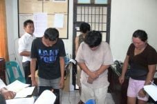 Suami Istri Kompak Jual...