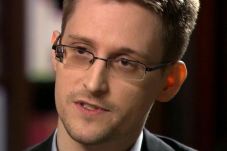 Snowden Bilang Alien...