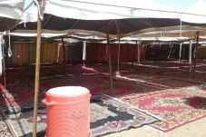 Satu Tenda Jamaah Haji...