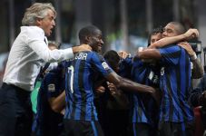 Unggul Statistik, Mancini...