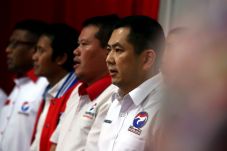 HT Perkenalkan Partai...
