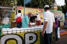 1.000 Sate untuk Warga...