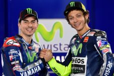 Rossi Kagumi Kecepatan...