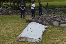 Keluarga Penumpang MH370...