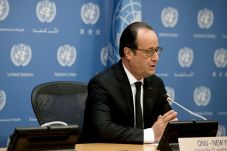 Hollande: Prancis Akan...