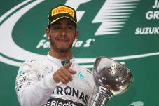 Hamilton Rebut Kemenangan...
