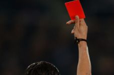 Mengapa Bonek FC Minta...