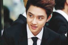 D.O EXO Dapat Gelar...
