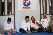 Partai Perindo Gabung...