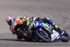 Persaingan dengan Rossi...