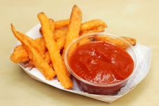 Ini Cara Buat Saus Tomat...