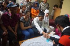 Duh, Mojang Bandung...