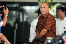 Istana Duga Pembunuhan...