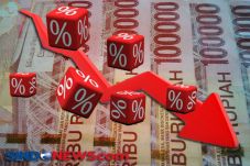 Pelemahan Rupiah Timbulkan...