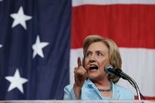 Capres AS Hillary Clinton...
