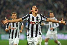 Mau Tanding, Bek Juve...