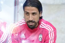 Menanti Debut Khedira...
