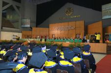 UI Masuk Universitas...