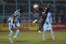 Stok Terbatas, Arema...