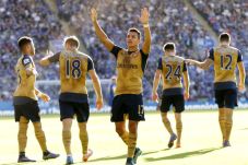 Awas United, Arsenal...