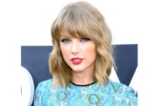 Soal Rumah Mewah, Taylor...