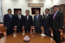 PM Korsel: CEO MNC Group...