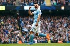 Aguero Ngamuk Saat Manchester...
