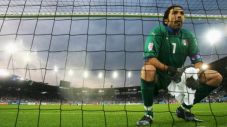 Aneh, Buffon Tak Masuk...