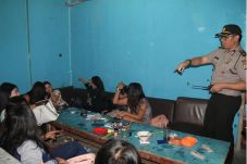 Perdana, Polres Razia...