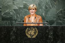 Australia: Rusia Membuat...