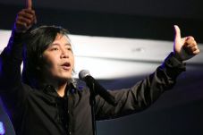 Ari Lasso Bawa Teman...