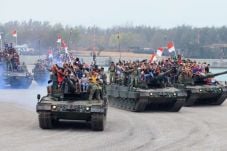 Warga Cilegon Diajak...