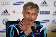 Redam Krisis Chelsea,...