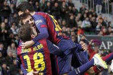 Ramos Absen, Bek Barcelona...