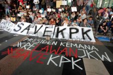 KPK, PDIP dan Lagu Kegagalan...