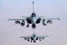 Prancis Akan Terus Bombardir...