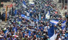 Tak Peduli The Jak Mania,...