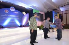 Dapat WTP, Pemkot Kediri...