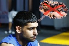 Amir Khan Batalkan Pertarungan...