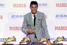 Ronaldo Impikan Gantung...