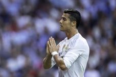 Ronaldo Sebut 10 dari...