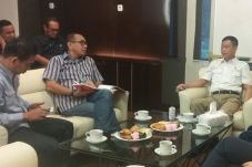 Jonan Persilakan Swasta...